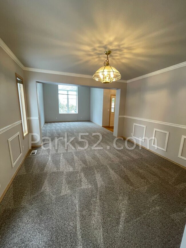 Building Photo - 6614 29th St Ct NW