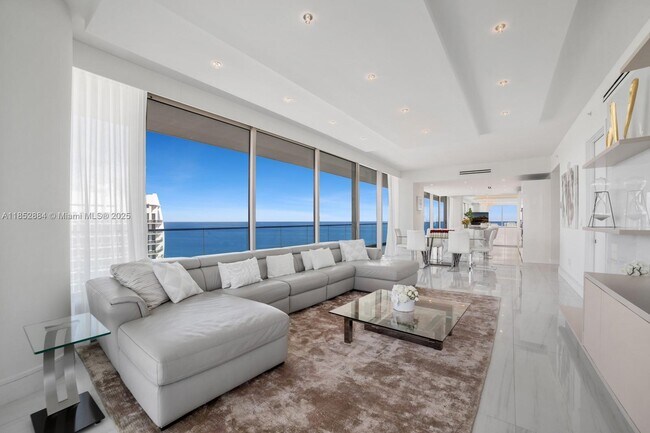 Building Photo - 10203 Collins Ave