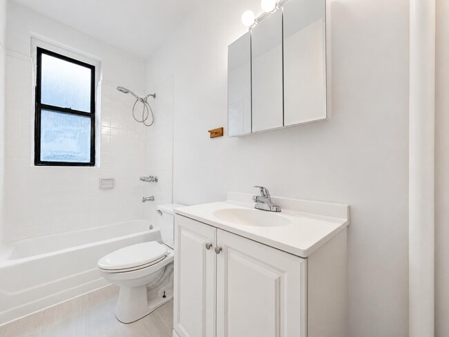Floorplan - 182 Claremont Avenue