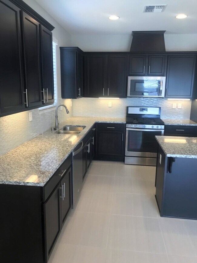 Building Photo - Toll Brothers Saddle Ridge Home for Rent