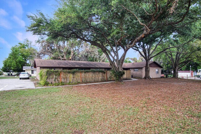 Building Photo - 2287 Avenue G NW