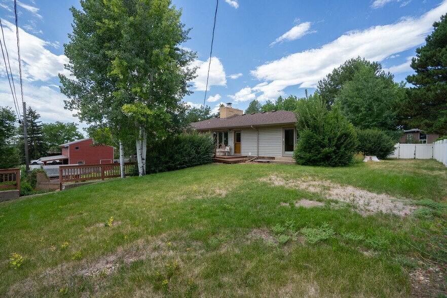 Building Photo - 1020 Cimmeron Dr