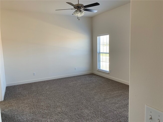 Building Photo - 740 Arkansas Black