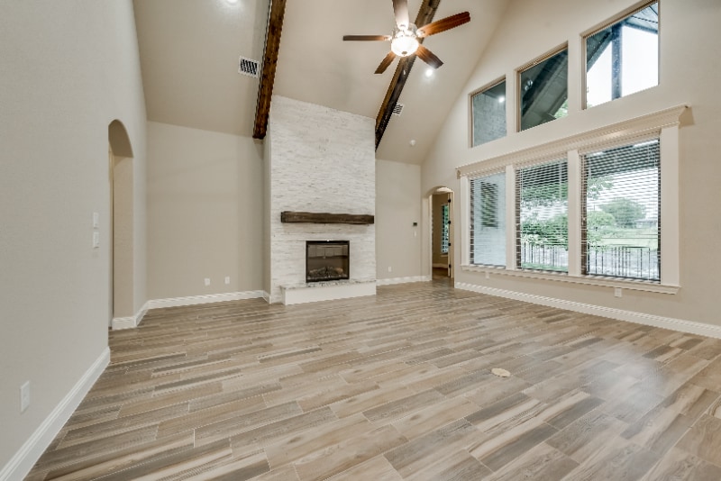 Building Photo - 8140 Money Ln