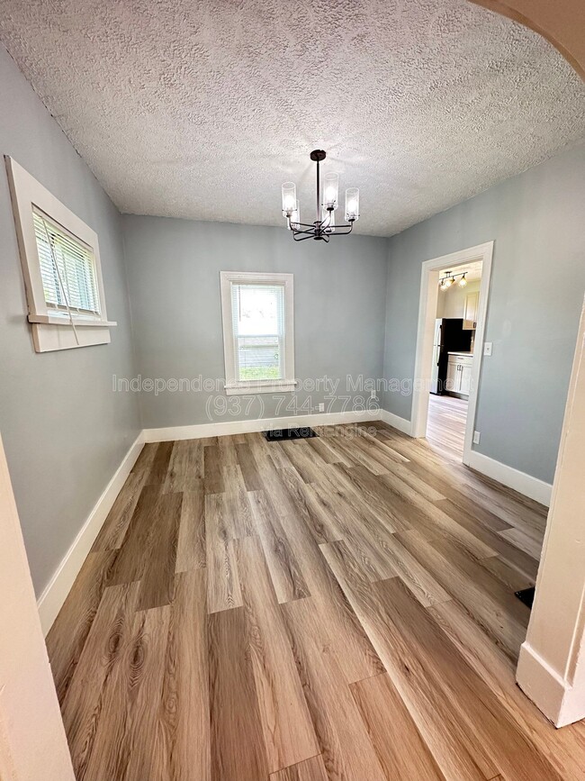 Building Photo - 1020 Walnut Hill Pl