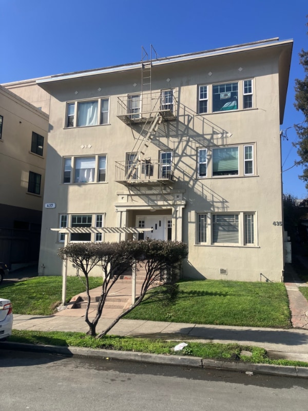 Building Photo - 437 Euclid Ave