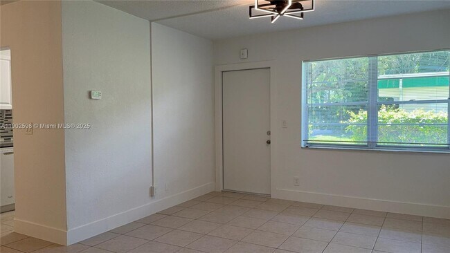 Building Photo - 1450 Atlantic Shores Blvd