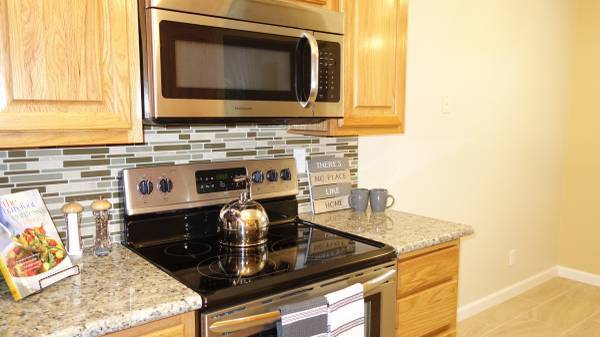 Cook up a gourmet meal your kitchen! - 17305 NE 45th St