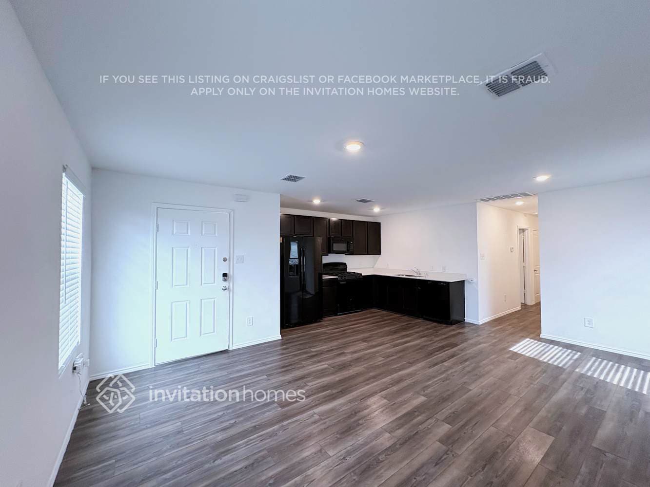 Building Photo - 3054 Wallace Wls Ct