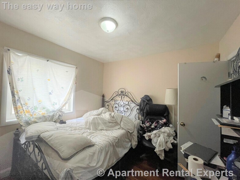 Building Photo - 227 Boston Ave