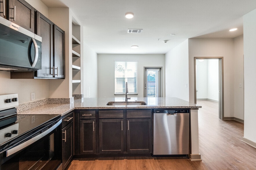 Building Photo - Parmore Plano