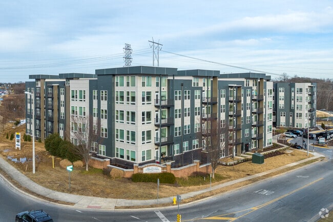 Building Photo - Aspire at Rippon Landing