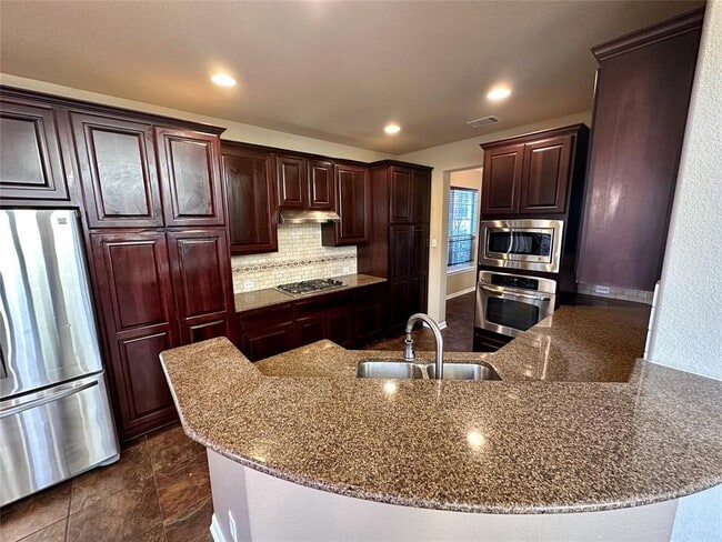 Building Photo - 3713 Broadwinged Hawk Cove