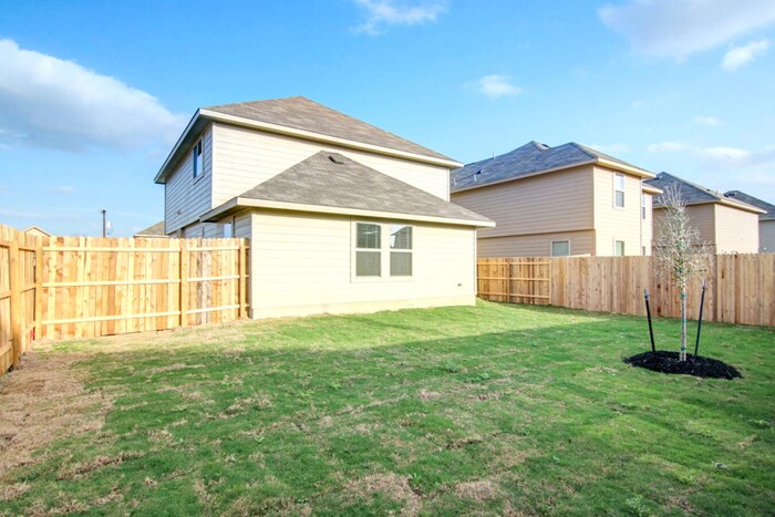 Building Photo - 10703 Goose Way