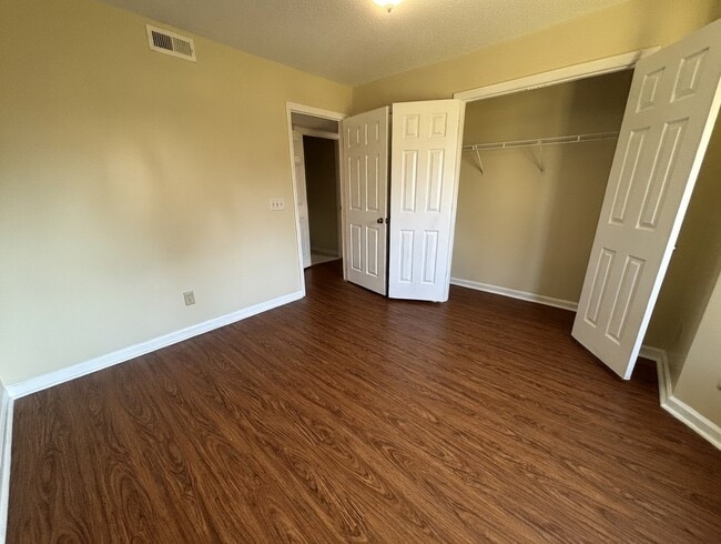 Building Photo - 3634 Morris Farm Dr