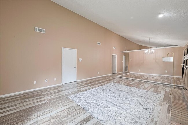 Building Photo - 2907 Waypark Dr