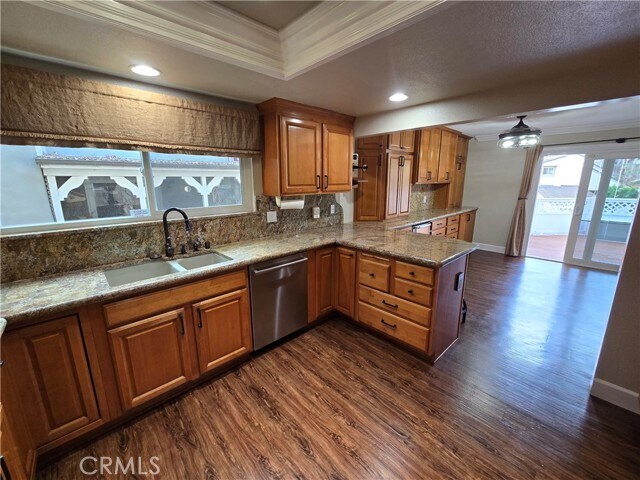 Building Photo - 24832 Forest Knoll Ln
