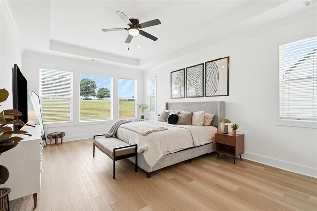 Building Photo - 2049 Chestnut Oak Trl