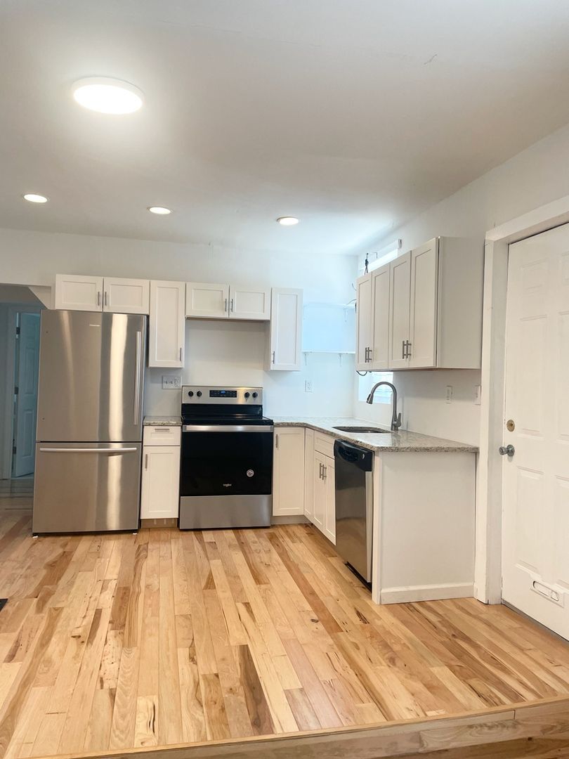 Building Photo - 3942 Wallace St