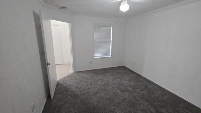 Building Photo - 2200 Key W Ct