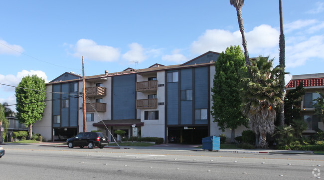 Building Photo - Artesia Senior Center