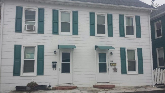 Primary Photo - 348 Maple Ave