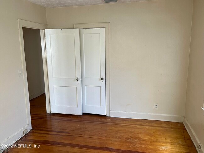 Building Photo - 5920 Springfield Blvd