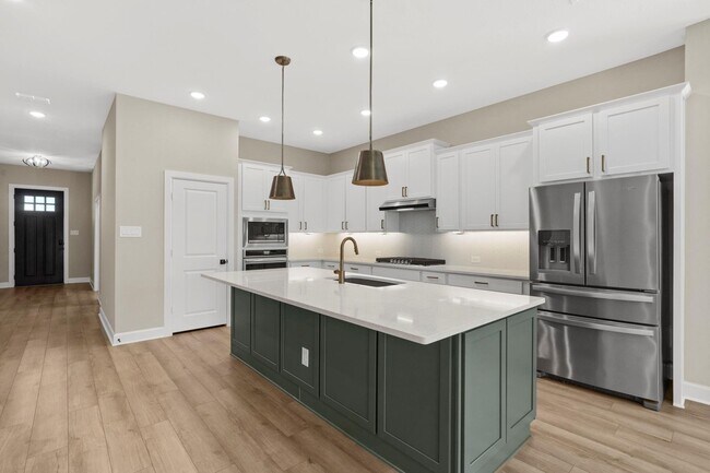 Building Photo - 18303 Bluebird Br Ln