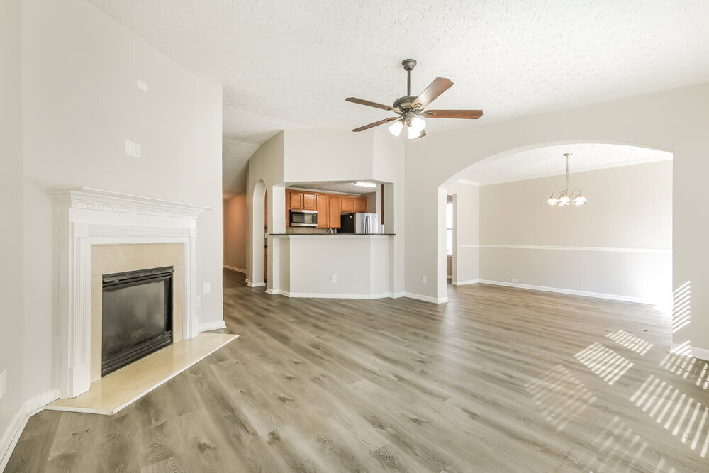 Building Photo - 238 Silver Arrow Cir