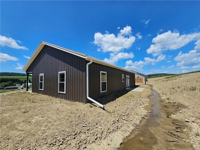 Building Photo - 2661 Rt-71
