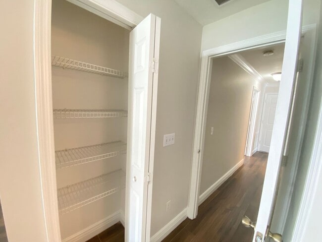 Building Photo - 15353 Perdido Dr