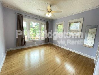 Building Photo - 1531 SE 48th Av