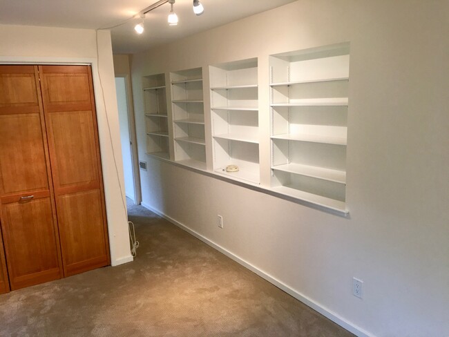 Built in Bookcases - 570 Ralston Ave