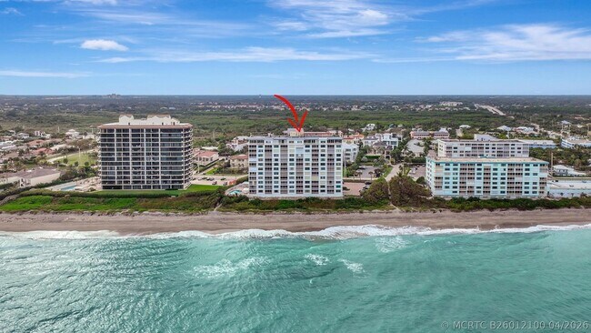 Building Photo - 840 Ocean Dr