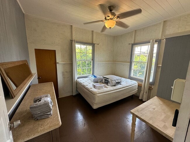 Building Photo - Furnished 4 Bedroom Paia