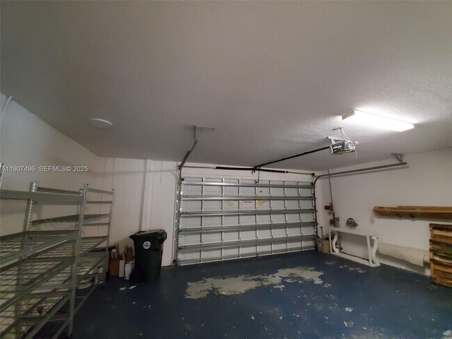 Building Photo - 1430 NW 48th Dr