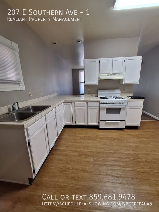 Building Photo - 207 E Southern Ave