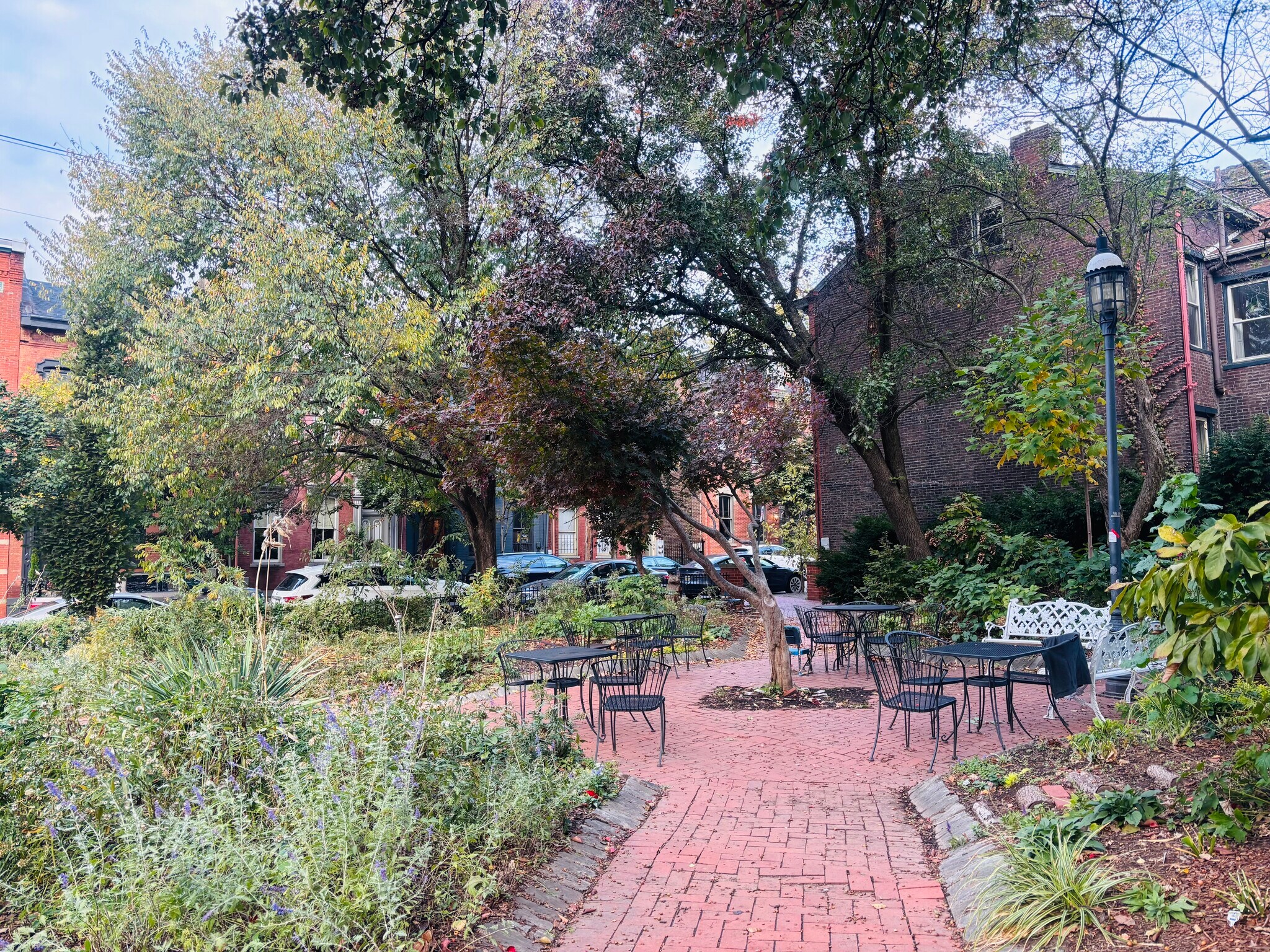 Building Photo - 1402 Sherman Ave