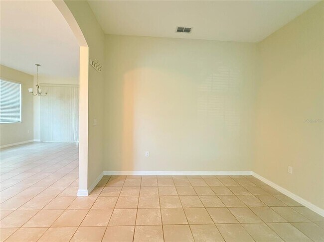 Building Photo - 12837 Tanja King Blvd