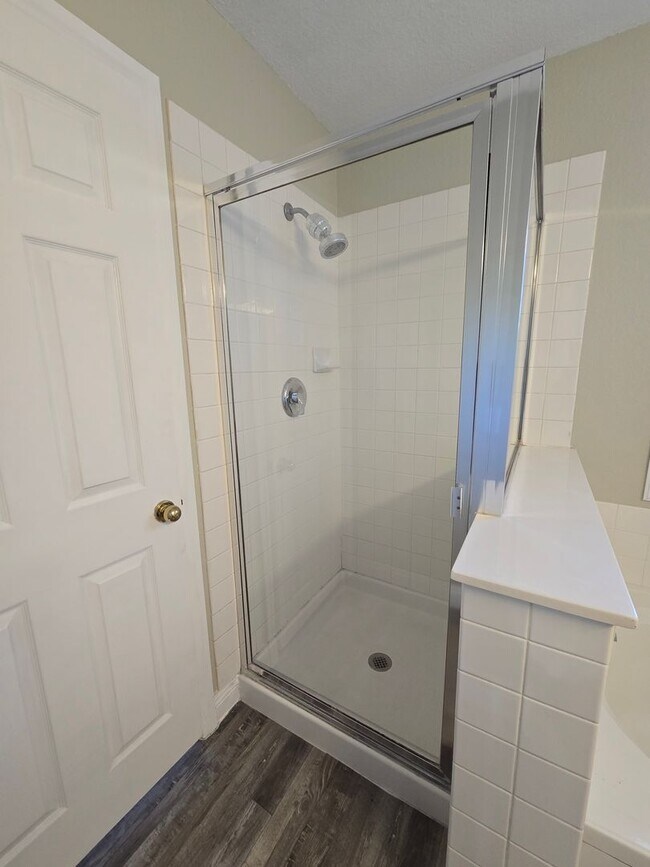 Building Photo - A Fabulous 4 Bedroom Home in Peccole Ranch