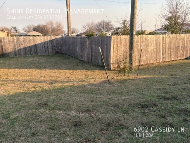 Building Photo - 6902 Cassidy Ln