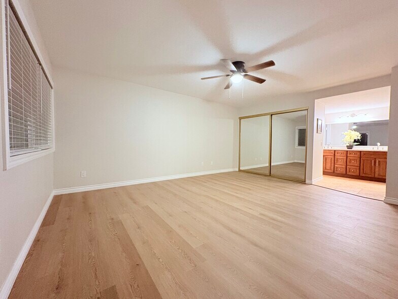 Building Photo - 660 Quince St