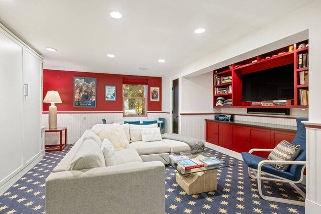 Building Photo - 29 Morris Cove Ln