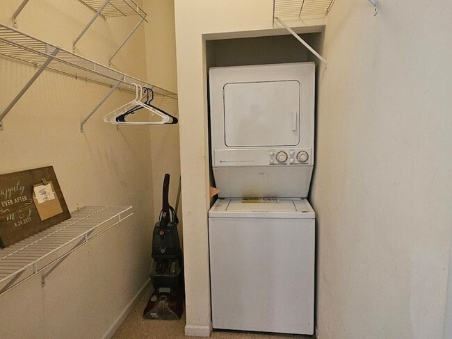 Building Photo - 1234 W Argyle St