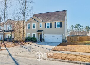 Building Photo - Your Carolina Bay Haven