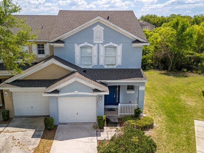 Building Photo - Riverview Townhome