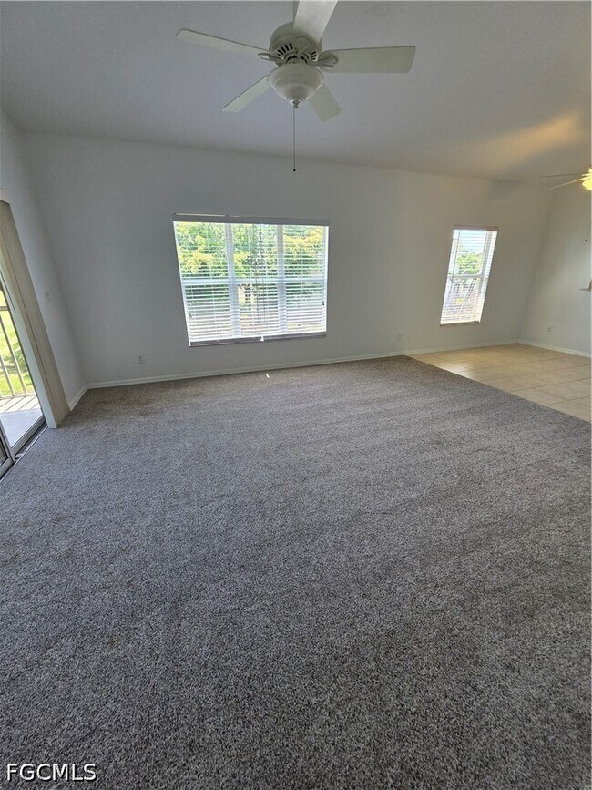 Building Photo - 2261 Somerset Ridge Dr