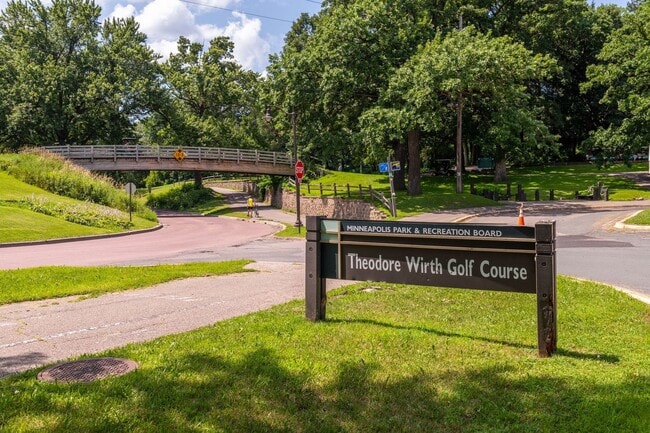 Building Photo - 224 N Humboldt Ave