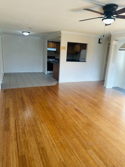 Building Photo - 23 McCormick Terrace