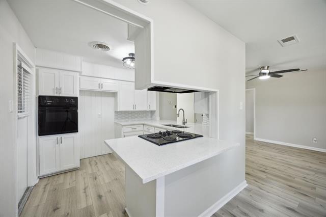 Building Photo - 17574 TX-56